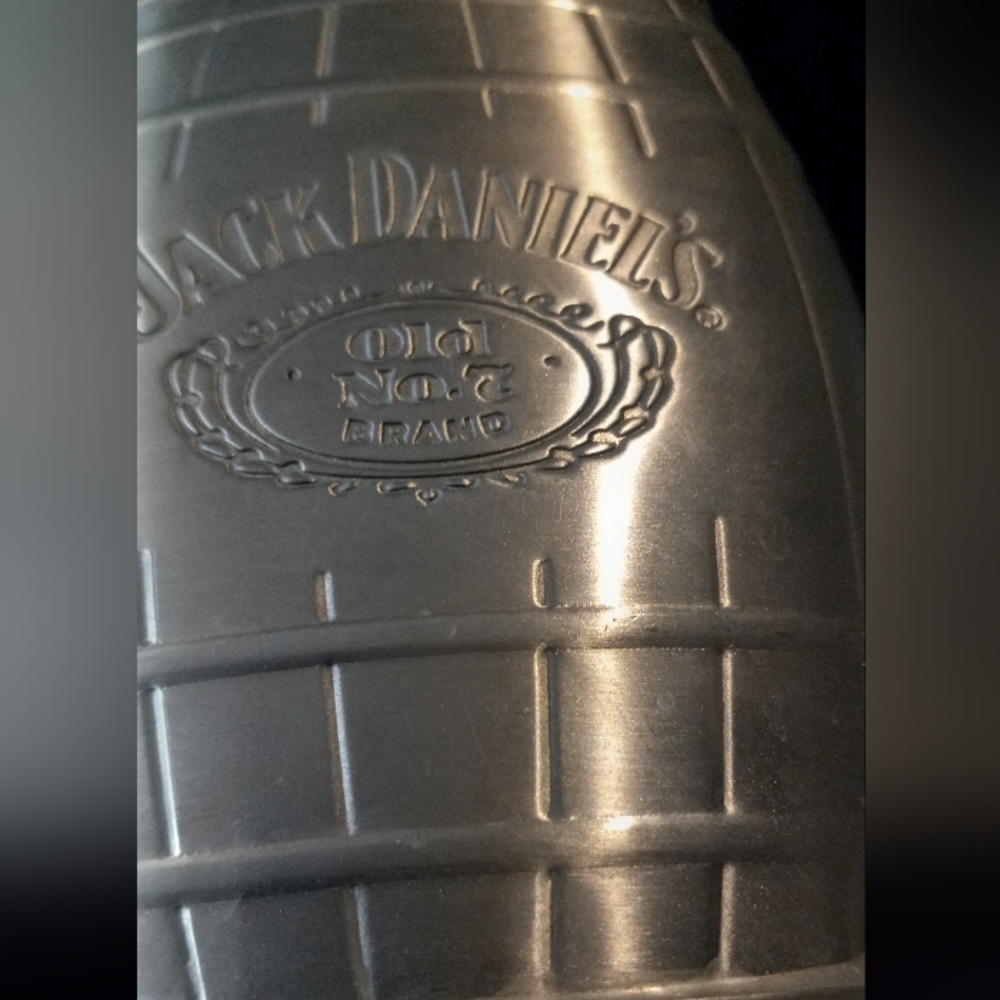 Jack Daniel's Flask - Picture 4 of 7